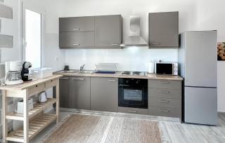 Nice Home In Plaka With House Sea View - Plaka - 4