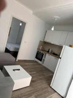 Seaside Aaron Apartment 2 - Golem - 9
