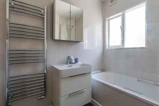 GuestReady - Broughton retreat with garden - 1