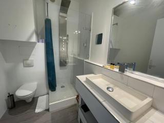 Studio moderne et lumineux, proche Tete d Or, Lyon - Lione - 6