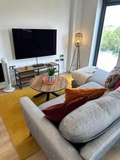 Stylish 1 Bedroom Apartment in Central Ashford - Ashford - 3