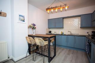 Stylish Cosy Two Bed Apartment - Coast Location - Whitley Bay - 4