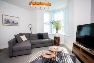 Stylish Cosy Two Bed Apartment - Coast Location - Whitley Bay - 9
