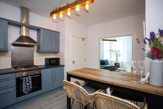Stylish Cosy Two Bed Apartment - Coast Location - Whitley Bay - 1