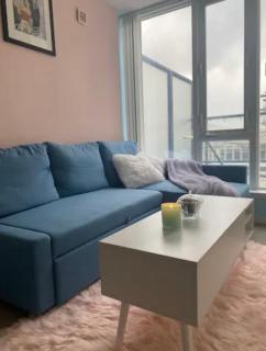 Bright 1BR w Large Terrace - Entertainment District - 5