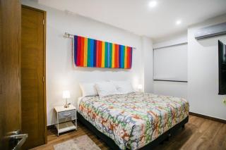 New 1BR in Downtown Near the Beach - 7