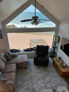 Ocean Front Cabin 16, Jacuzzi & Incredible Views - Smith River - 5