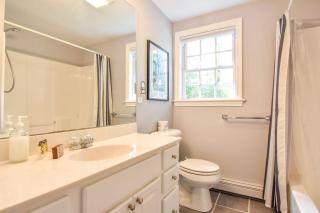 Fully Renovated Walk to Scargo Lake - Dennis - 7