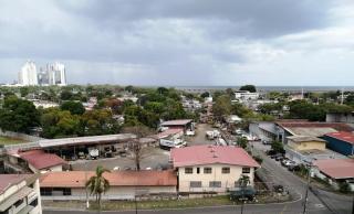 Amplia habitación con baño privado en Ciudad de Panamá - 4