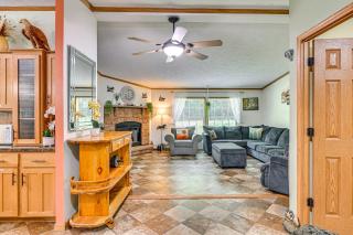 Cozy Home with Playground Near Hunter Ski Resort! - 7