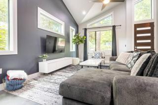 Downtown Mini Mansion - Walk to Rainey - Austin - 5
