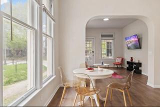 Historic Charming 2Story 10BR House - Sleep 20 - Indianápolis - 4