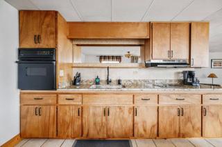 Family Beach Escape - Pontoon Rentals Available! - Traverse City - 7