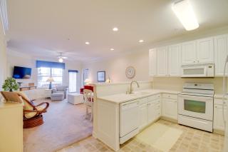 Crow Creek Condo Rental with Balcony, Near Golf - Calabash - 2