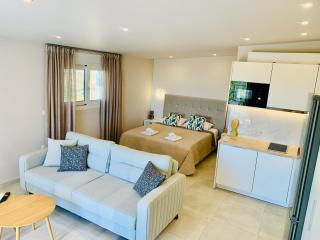 Thelfi Luxury studio in Attica - close to varkiza beach - Sea view - Vari - 9
