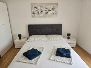 Apartment Ivan - Tribunj - 3