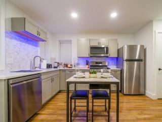 Cornhill Apt Wfreeparkingkitchenwd - Rochester - 4