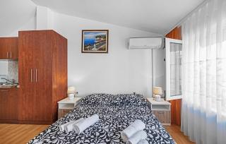 Cozy Apartment In Vodice With Wifi - Vodice - 3