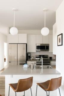 New MTN Retreat - Hot Tub - Deck Views - Fraser - 5