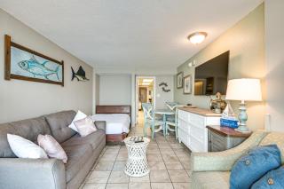 Oceanfront Balcony Resort Condo in Myrtle Beach - Myrtle Beach - 7