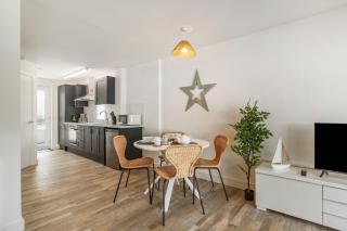 16 Captains Walk - Close to Village and Beach - Saundersfoot - 9
