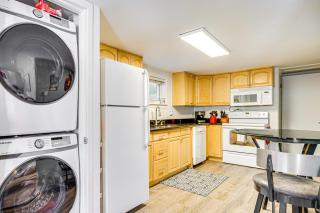 Cozy Park City Apartment, Walk to Ski Lift! - 2