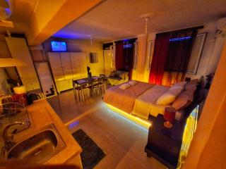 Acropolis Echoes Apartment - Atene - 1