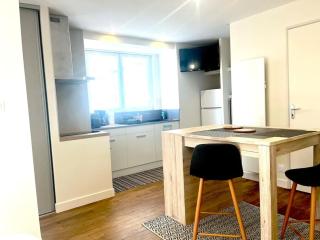 Studio 30m2, parking, 2 pers, 10 min d'Aurillac - Polminhac - 6
