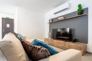 Bright and Spacious 2 Bedroom Apartment - Is-Swieqi - 6