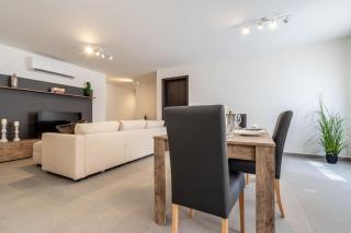 Bright and Spacious 2 Bedroom Apartment - Is-Swieqi - 2