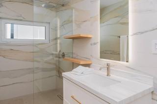 Modern Luxury Oasis -10 bedrooms - Oranjestad - 3