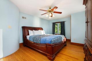 Lake Michigan Retreat - 1