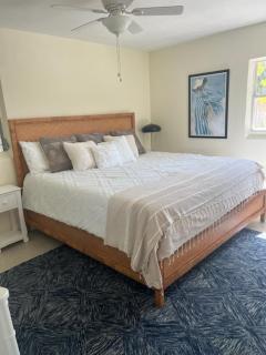 Pelican House - St Pete Beach - 8