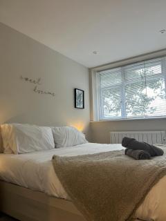 Abbey House - Horsham - 5