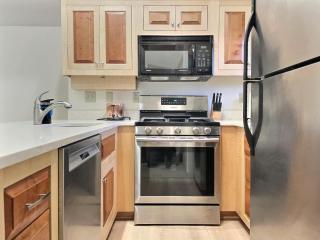 Snowcub- AC, Pool, Hot tub, Tennis, Grill! - Killington - 6