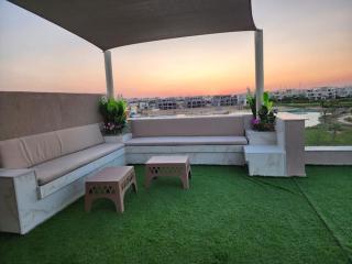 Spacious Chalet in hacienda bay - El Alamein - 9