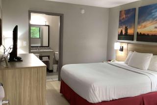 Days Inn by Wyndham Kingdom City - Kingdom City - 1