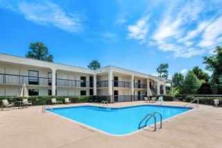 SureStay Plus Hotel by Best Western Southern Pines Pinehurst - 4
