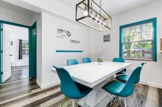 Aqua Breeze Villa - Hollywood - 1