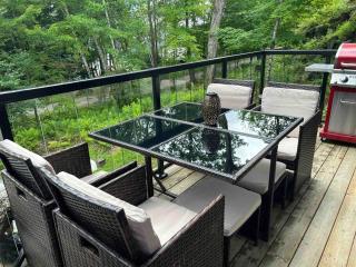 The Rowanwood - Muskoka Cottage Retreat - Huntsville - 5