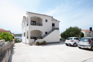 Apartments by the sea Okrug Gornji, Ciovo - 23497 - Trogir - 5