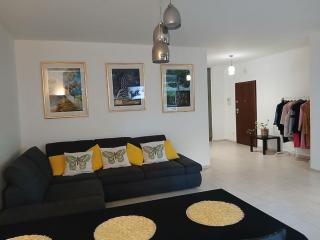 Super mieszkanie z tarasem i parkingiem podziemnym - 0