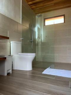 Nambí Secluded Villa with Balcony Hot Tub - Monteverde - 5