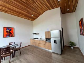 Nambí Secluded Villa with Balcony Hot Tub - Monteverde - 7