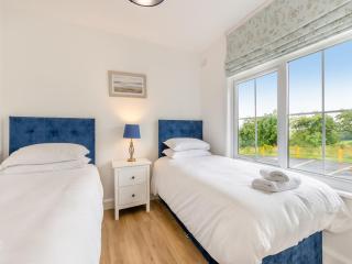 Levans Cottage - Lindale - 1