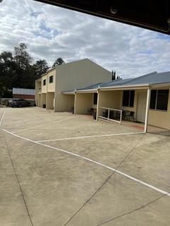 Hibernian Hotel - Beechworth - 1