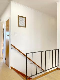 Large House. Convenient Location. - 8