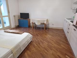 Brescia, Residenza al parco - 1