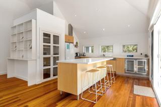 Idyllic Beach House Blairgowrie - 100m to Foreshore, 700m Walk to Village - Blairgowrie - 4