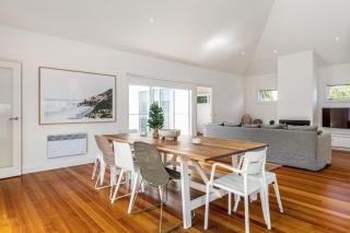 Idyllic Beach House Blairgowrie - 100m to Foreshore, 700m Walk to Village - Blairgowrie - 3